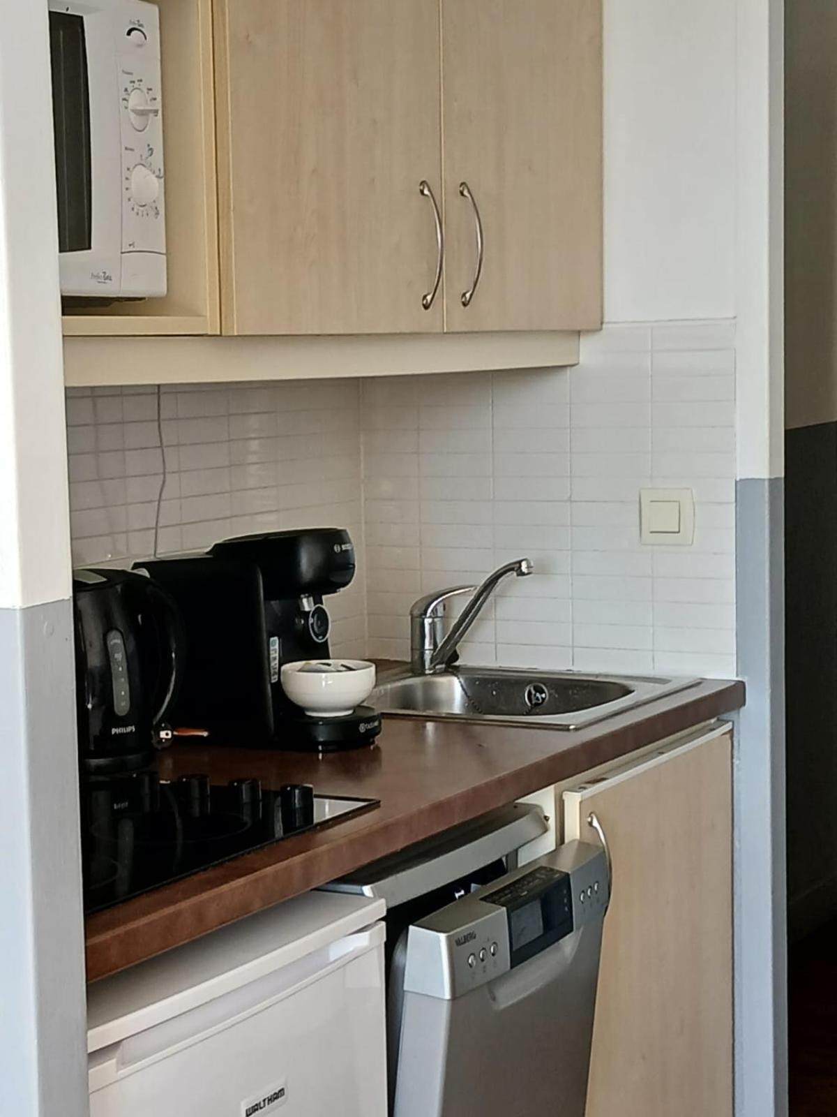 Appartement Grimaud Bord De Mer Bagian luar foto