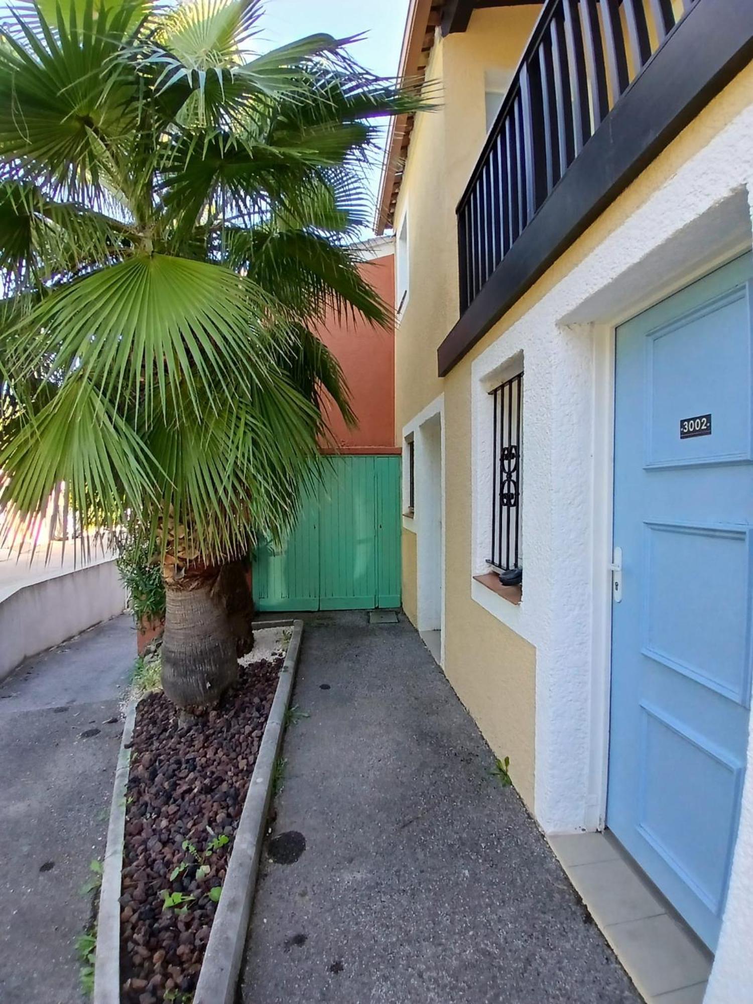 Appartement Grimaud Bord De Mer Bagian luar foto